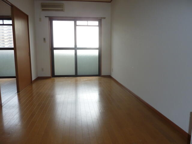 DM.BLDG【10.000円キャッシュバック対象物件】の居間・リビング