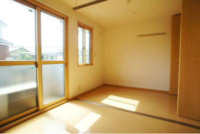 【居間・リビング】 | マリーモナリエ | 使いやすいリビングです