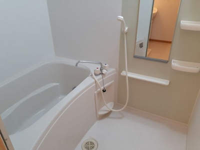 【浴室】 | メゾン　グラースＢ