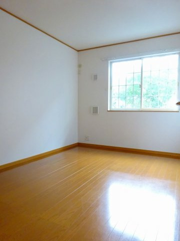 ニューカムリーＢの内装|内装は落ち着いています