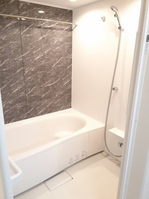 【浴室】 | アゼリアガーデン | 日々の暮らしに欠かせないお風呂です