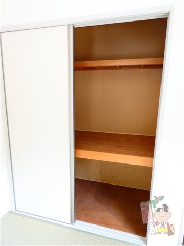 カトレアハイツ　Ｃの収納