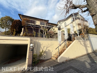 【外観】 | 平成８年２月建築！令和６年９月室内外リフォーム済み♪お待たせ無しで即ご入居していただけます！