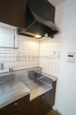 メゾン・ローズ・アベニューのキッチン|参考、同建物・同間取りの号室