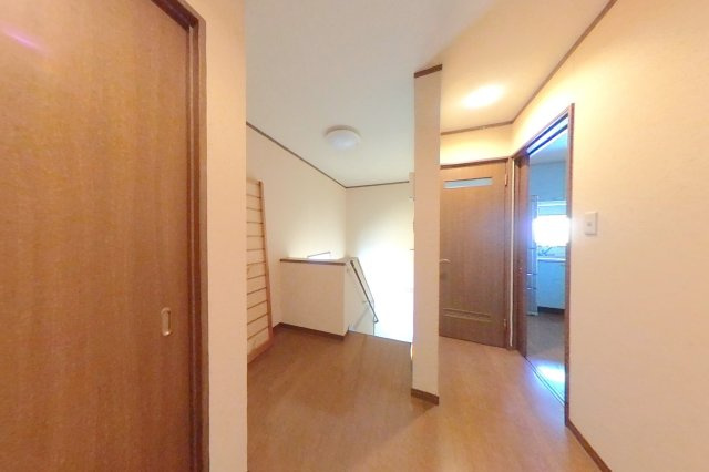 ６４７２４　岐阜市粟野西店舗住宅の収納