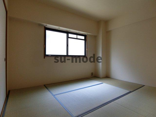 フレア五十鈴の寝室