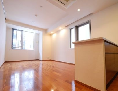 千代田区平河町１丁目の賃貸マンション