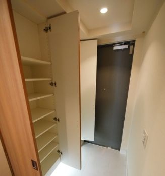 千代田区平河町１丁目の賃貸マンション