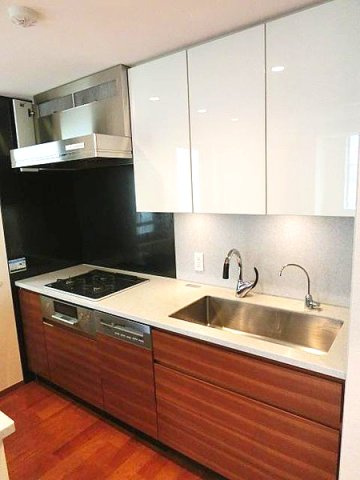 千代田区平河町１丁目の賃貸マンション