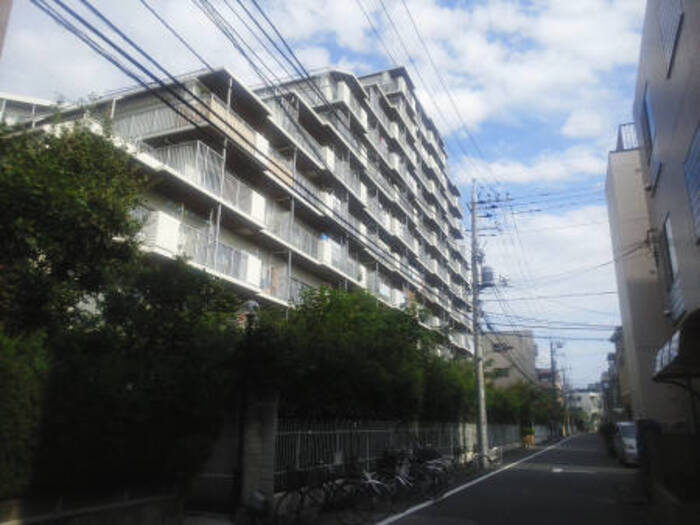 中葛西スカイハイツの外観