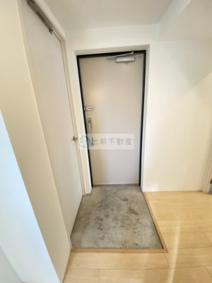 【玄関】 | レジス飛鳥山公園