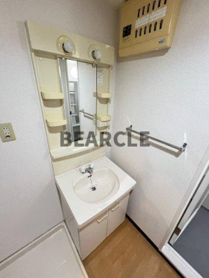 【洗面所】 | メゾンファミーユ | コンパクトで使いやすい洗面所