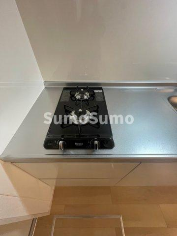 ヒールコート関守のキッチン|コンパクトなキッチンで掃除もラクラク