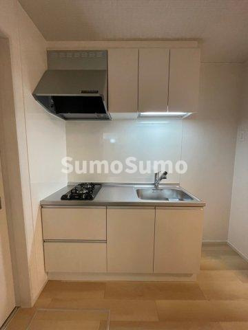 ヒールコート関守のキッチン|きれいなキッチンです