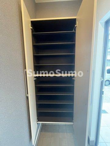 ヒールコート関守の収納|収納豊富です