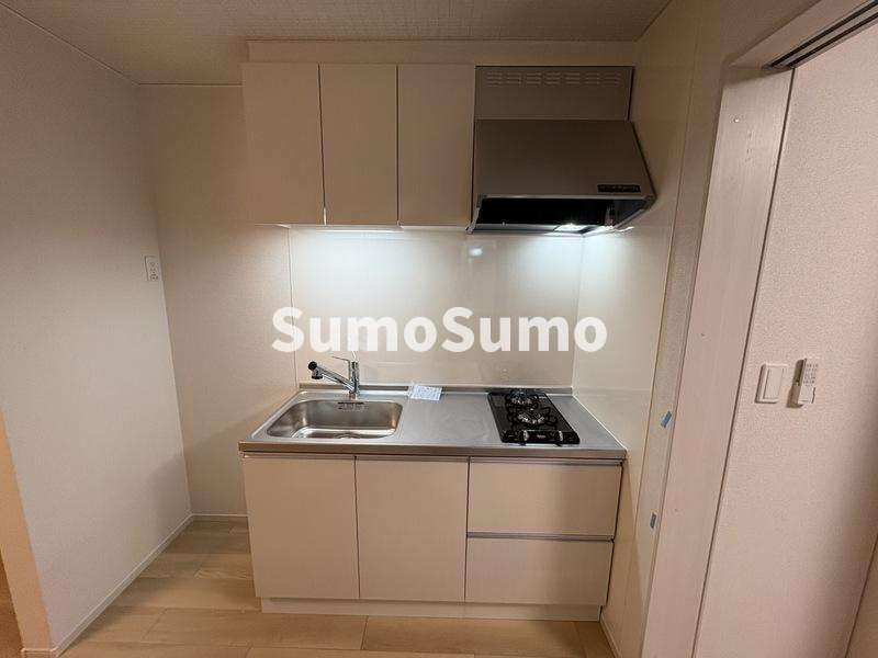 ヒールコート関守のキッチン|キッチンです