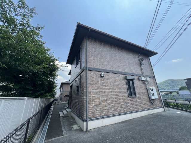 アンジ榮　Ｃ棟の外観