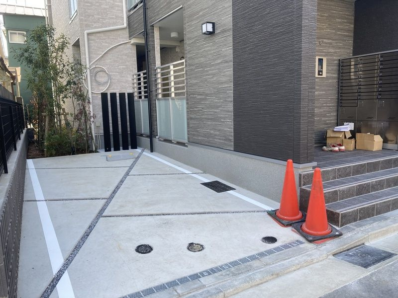 ヴィラ新小岩 のエントランス