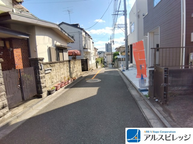 新築／ふじみ野市南台2丁目　全2棟の前面道路含む現地写真