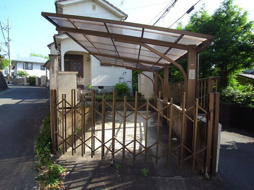 私市１丁目　中古一戸建ての駐車場|■物件内覧・資金計画相談・住宅ローン相談、リフォーム相談、お問合せ受付中■
※当日・翌日のご内覧、ご相談はお電話でのお問合せがスムーズです！