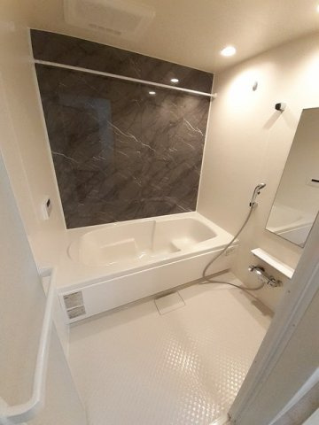 アミティエ鵜池　３号館の浴室