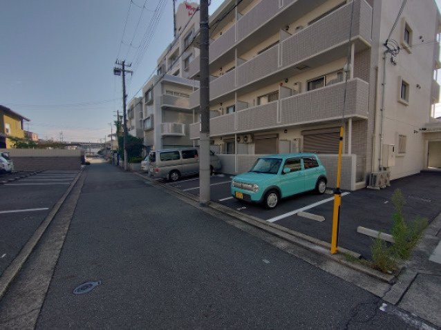 ＭＩＳＴＲＡＬ神田町の駐車場