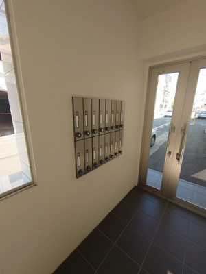 【エントランス】 | ＭＩＳＴＲＡＬ神田町