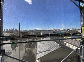【展望】 | 眼前に広がる空の雄大さと、このお部屋の自慢の一つである「眺望」をご覧ください。毎日、この景色を独り占めできる新生活に夢が広がります。～即日のご見学可能～　お問合せはお気軽にどうぞ。

