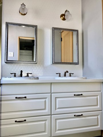 津西戸建の洗面所