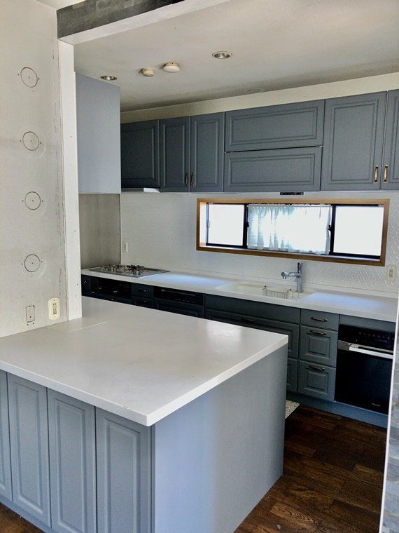 津西戸建のキッチン