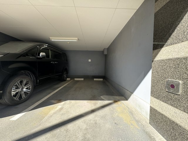 セザール南砂町の駐車場