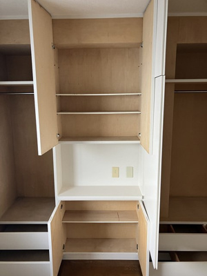 【収納】 | 平成ハイツ | 洋室6帖のお部屋にある収納スペースです！お部屋がすっきり片付いて快適に！
