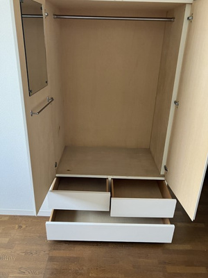 【収納】 | 平成ハイツ | 洋室6.5帖のお部屋にあるクローゼットです♪洋室のお部屋それぞれにクローゼットがあると便利ですね！
