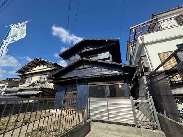 伏山戸建の外観