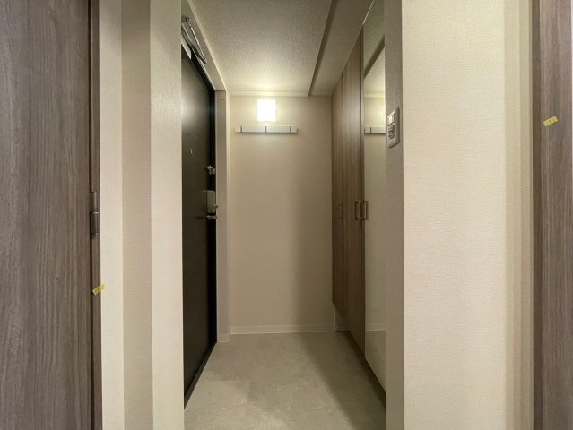 エスリードレジデンス大阪谷町ザ・マークスの玄関