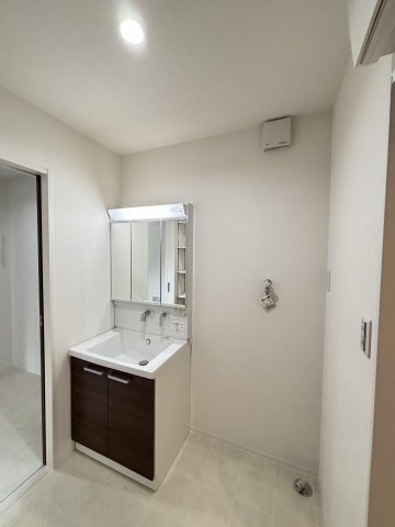 新築戸建　長楽寺1丁目の独立洗面台