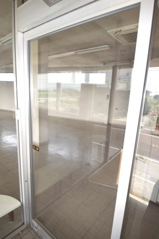 鏡町上鏡店舗のその他