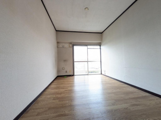 【洋室】 | 嵯峨天龍寺ハイツ