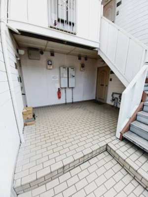 【ロビー】 | サンメイト深井B棟