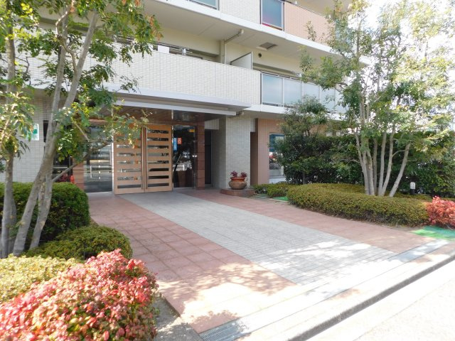 名古屋市中村区岩塚町字一里山の中古マンションのエントランス|◇エントランス◇