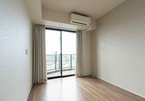 【中古マンション】パークホームズ川越新富町アドーアの洋室|6.2帖洋室です！バルコニーに面しております☆