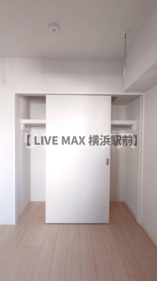 【収納】Ｂｒｅｅｚｅ横浜公園 