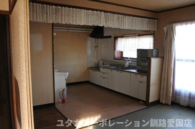 【キッチン】 | ◎収益物件◎武佐1丁目ビル | 2F借家