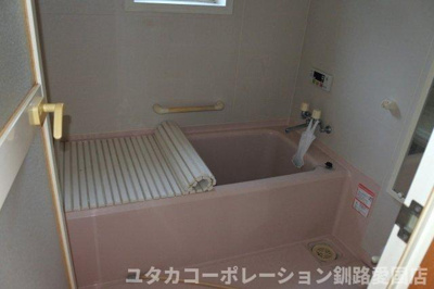【浴室】 | ◆収益物件◆武佐1丁目ビル | 2F借家