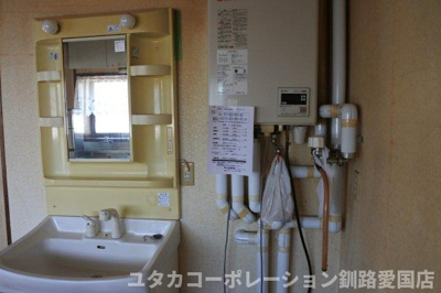 【独立洗面台】 | ◎収益物件◎武佐1丁目ビル | 2F借家