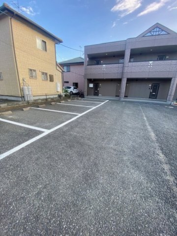 プロスペリティーの駐車場