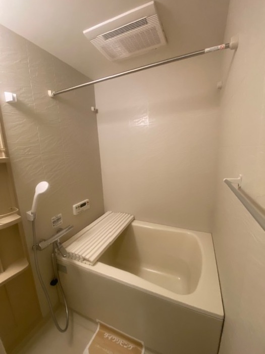 プロスペリティーの浴室