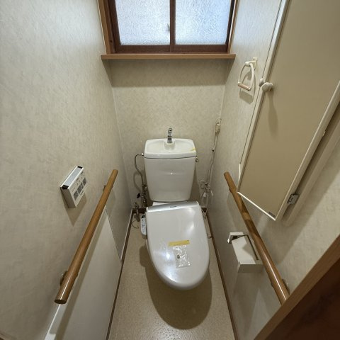 室蘭市高砂町2丁目8-9戸建のトイレ