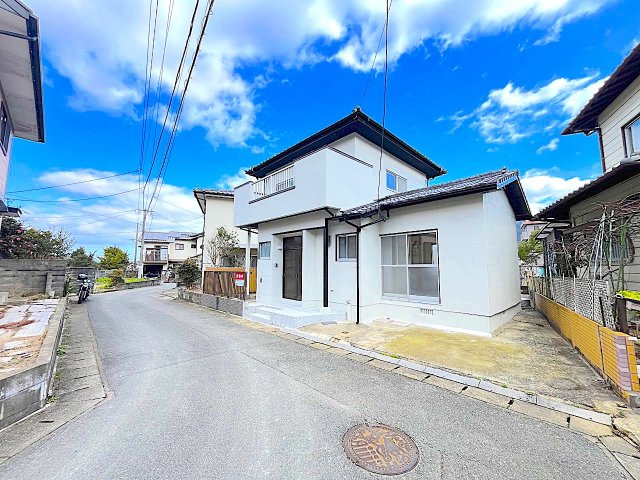 早良５丁目戸建ての前面道路含む現地写真