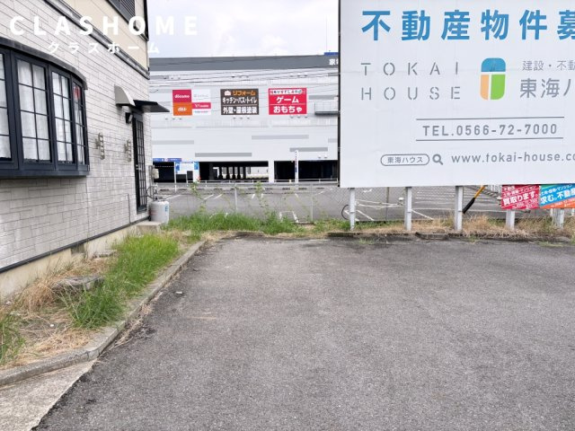 安城第10東海ビル　　刈谷市近郊の賃貸はクラスホームの駐車場